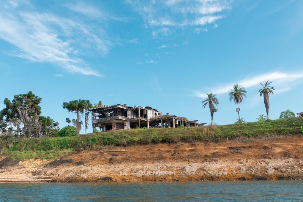 Deserted house in Guatape Medellin