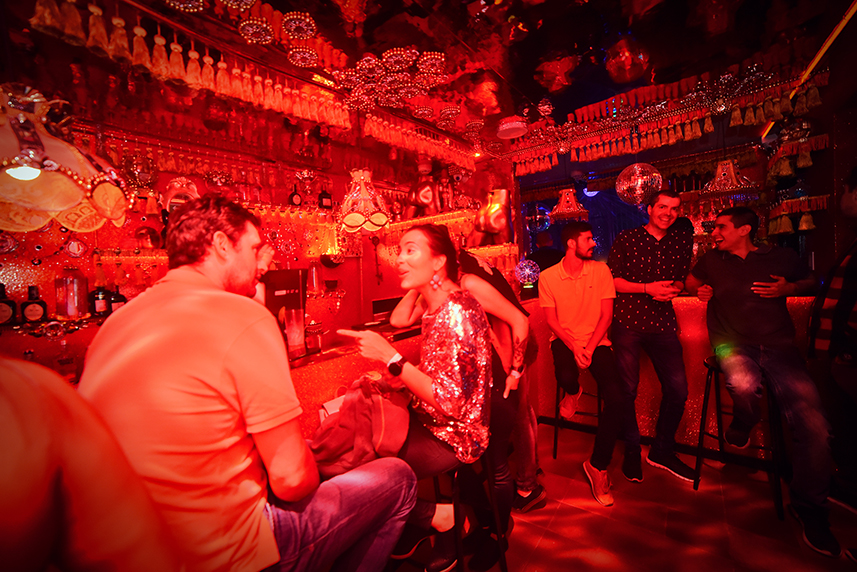 Club oraculo medellin bar