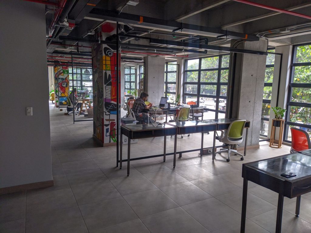  Factory Lofts Coworking
