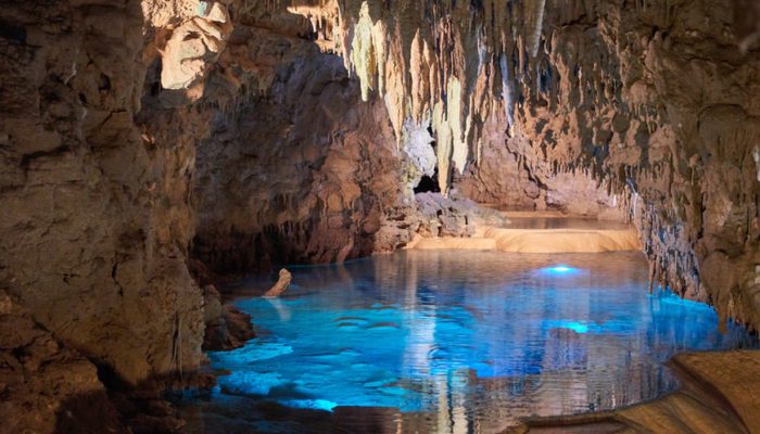 A Quick Guide to Caving and Caverns in Medellín