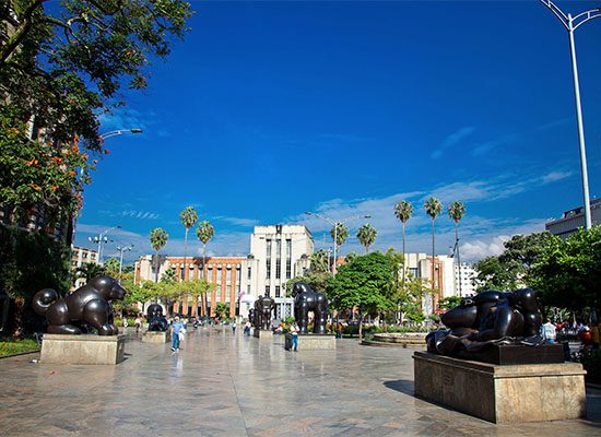 All About the Sculptures of Plaza Botero