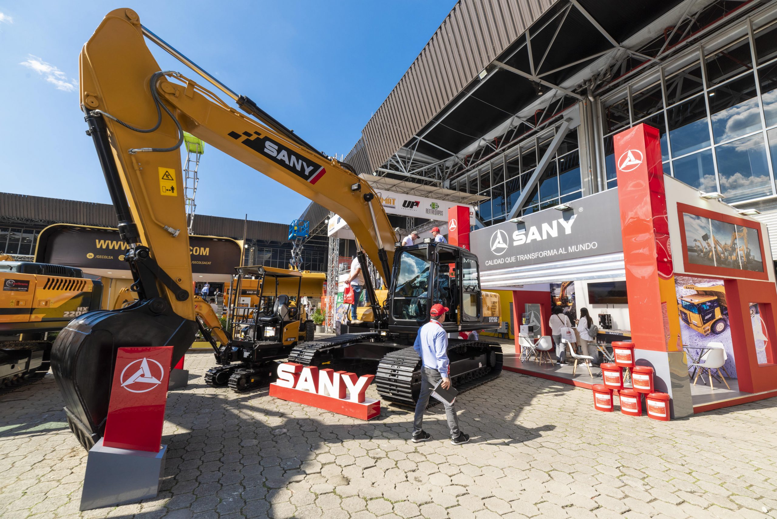 heavy machinery exhibition