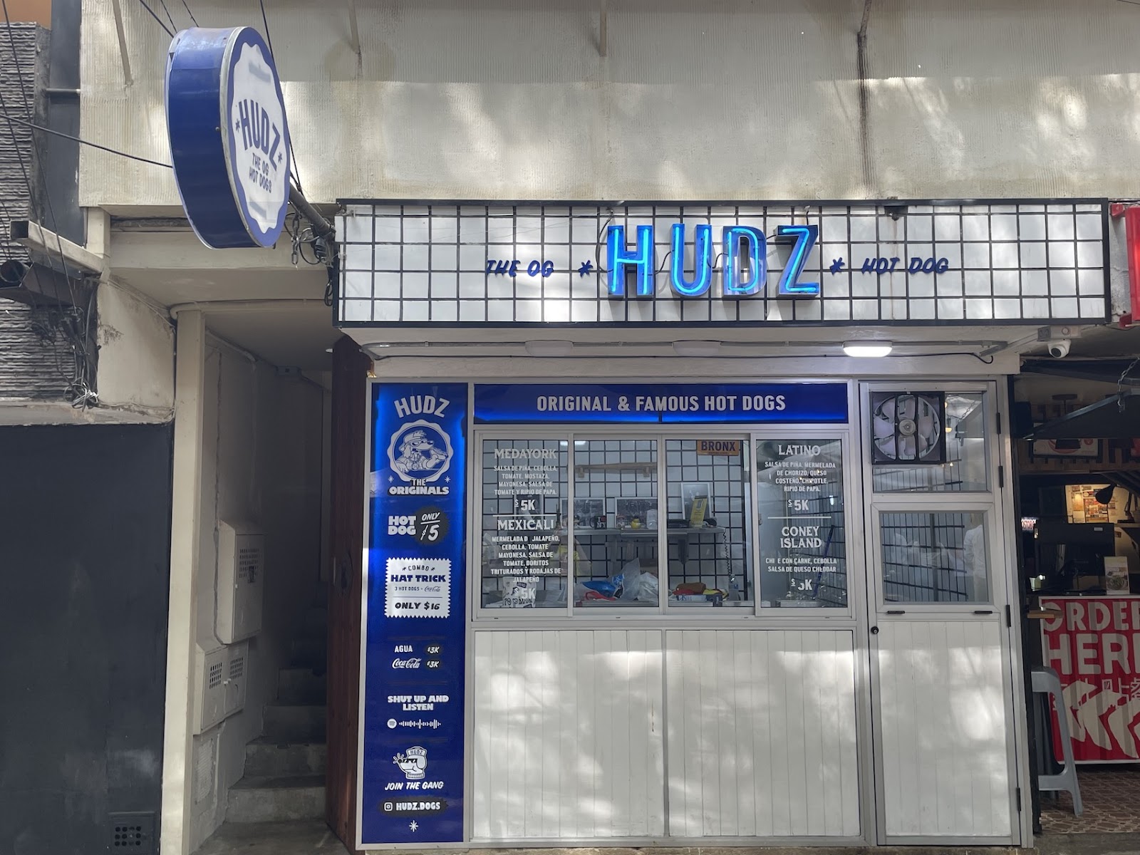 Hudz The OG Hot Dogs
