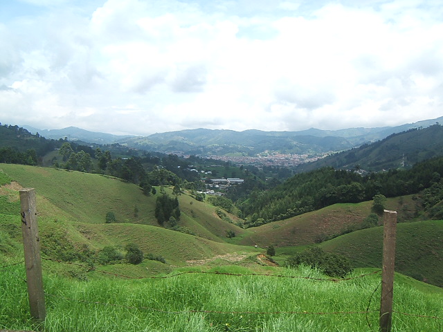 Get to Caldas for Your Tour
