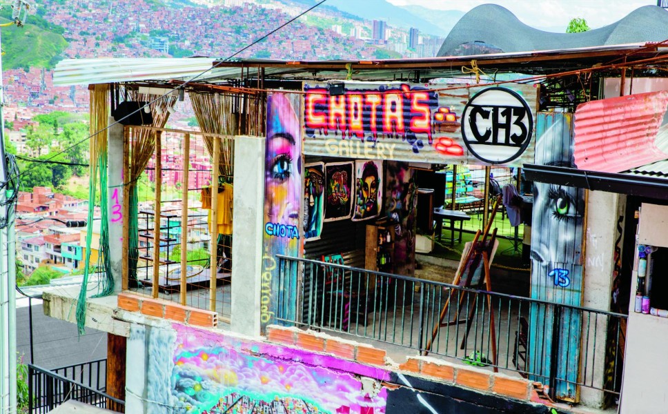 Chotas Gallery
