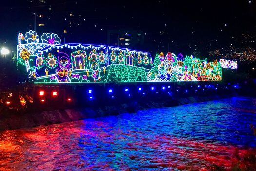 spectacular light show in Colombia