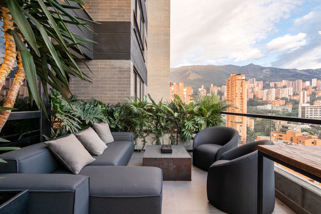 WhatsApp Image 2021-09-23 at 12.10.04 PM (1)