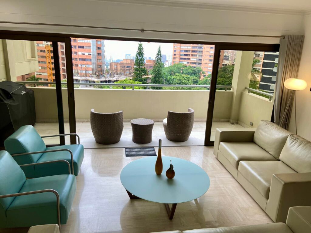 271754331_10158875549206279_5005726070693666279_n