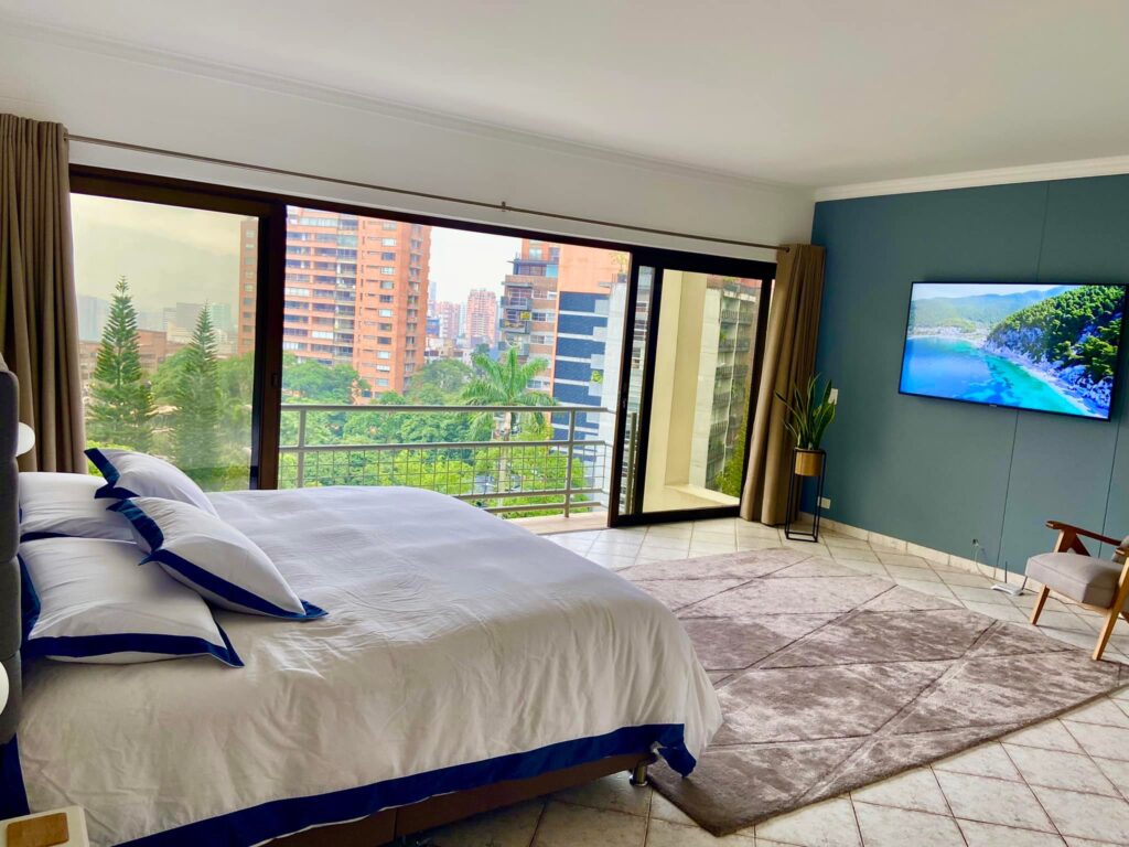 271780249_10158875549171279_548207840415438581_n