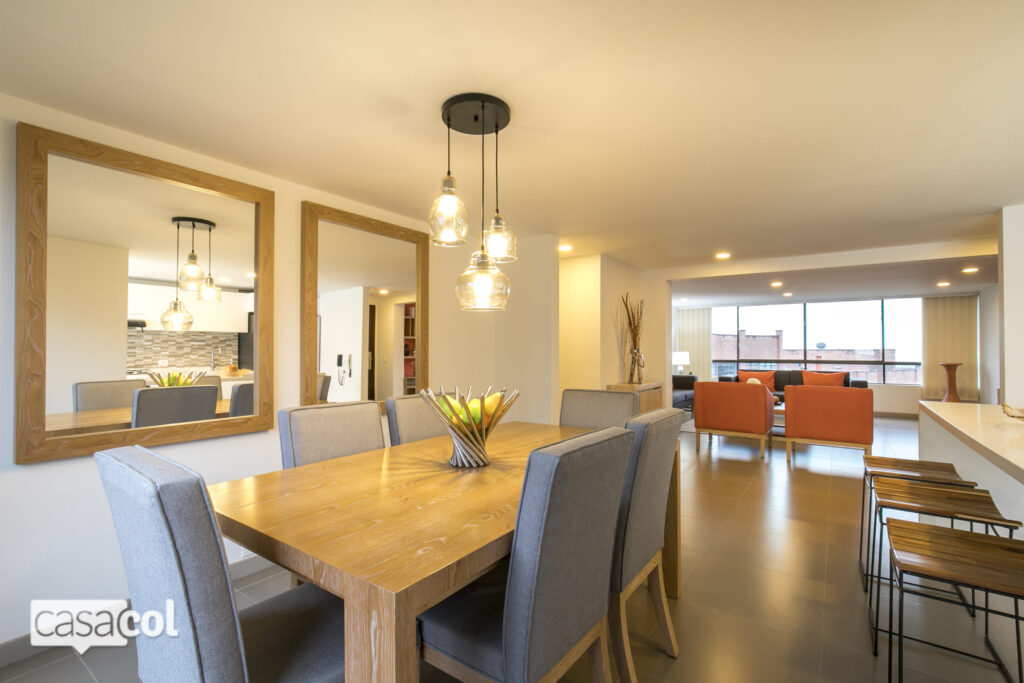 Perfectly Located 3 Bedroom Apartment Located In Key Spot In Vizcaya (TURNKEY)