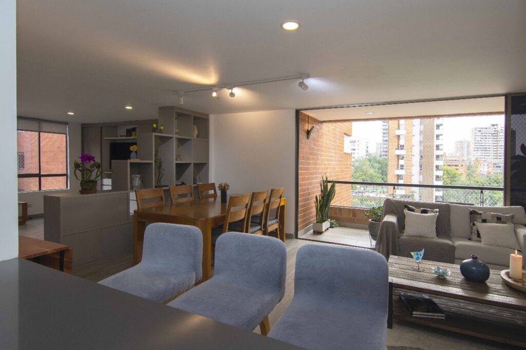 1437fd11-8040-4c6d-8201-051e1448c823