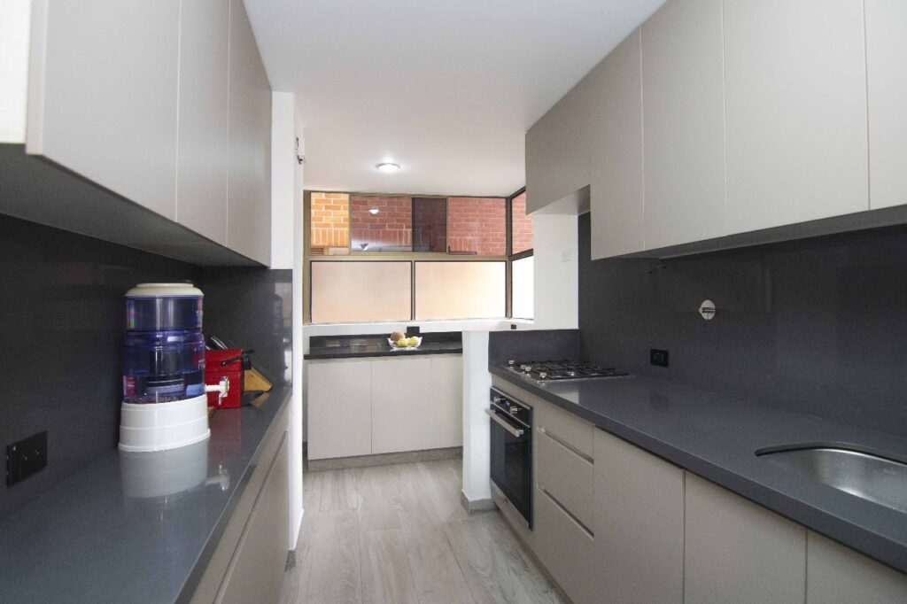 4c616f4b-c39d-4b4a-8f5b-613bae05f9bc