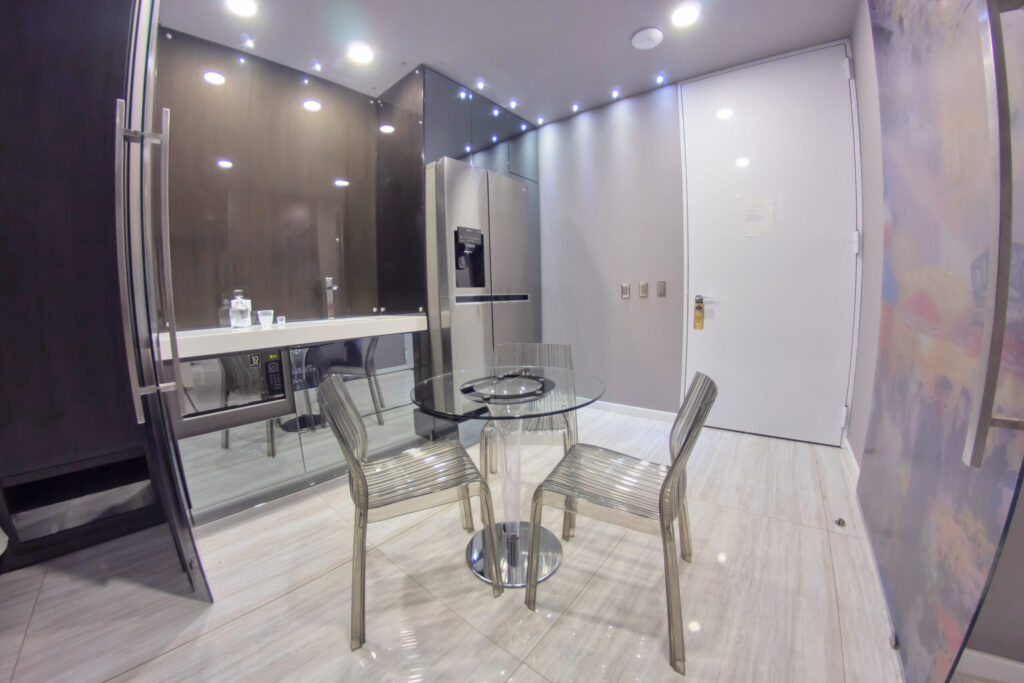 two-bedroom-luxury-suite-9383