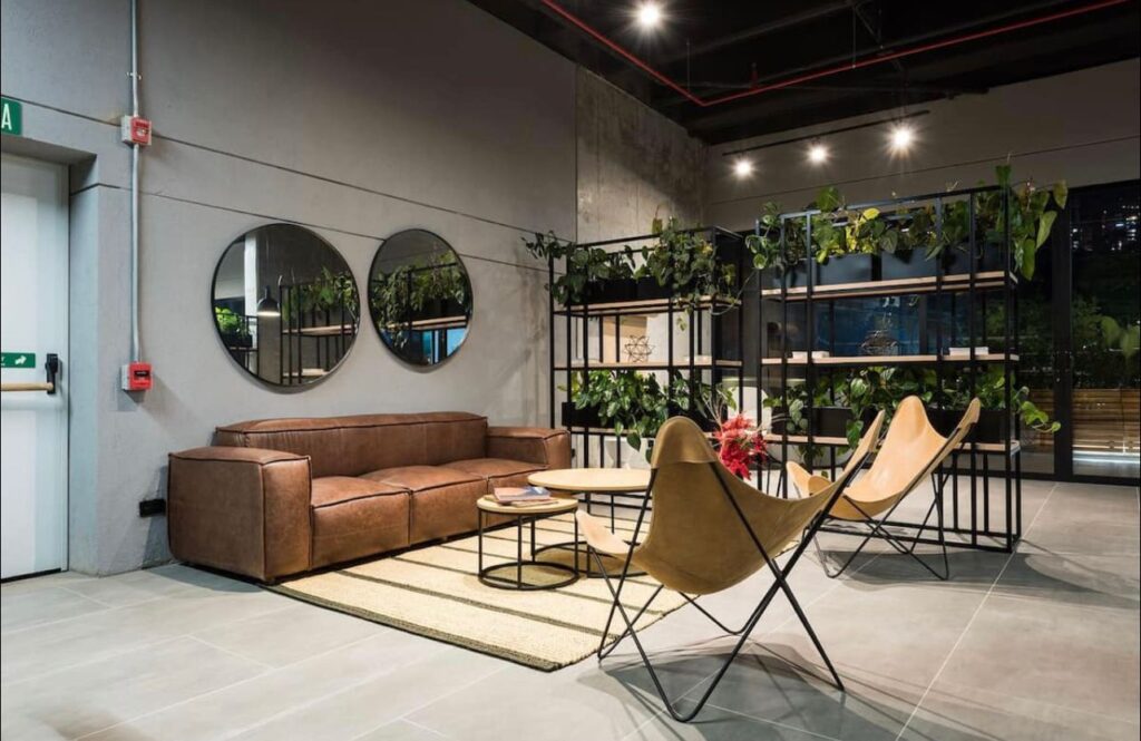 WhatsApp Image 2024-12-05 at 15.33.47 (1)