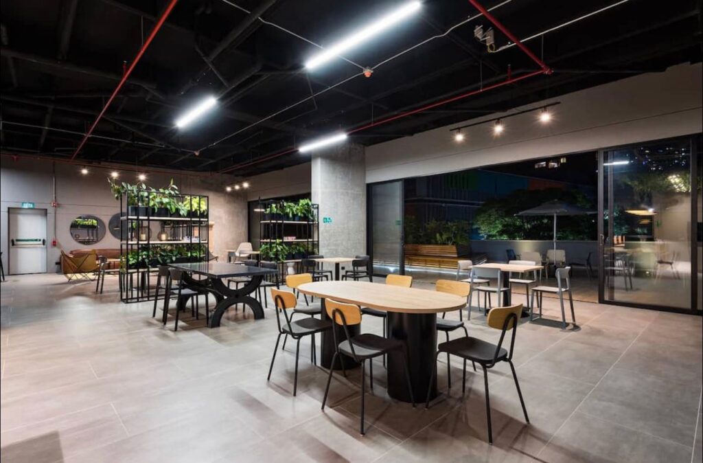 WhatsApp Image 2024-12-05 at 15.33.47 (2)