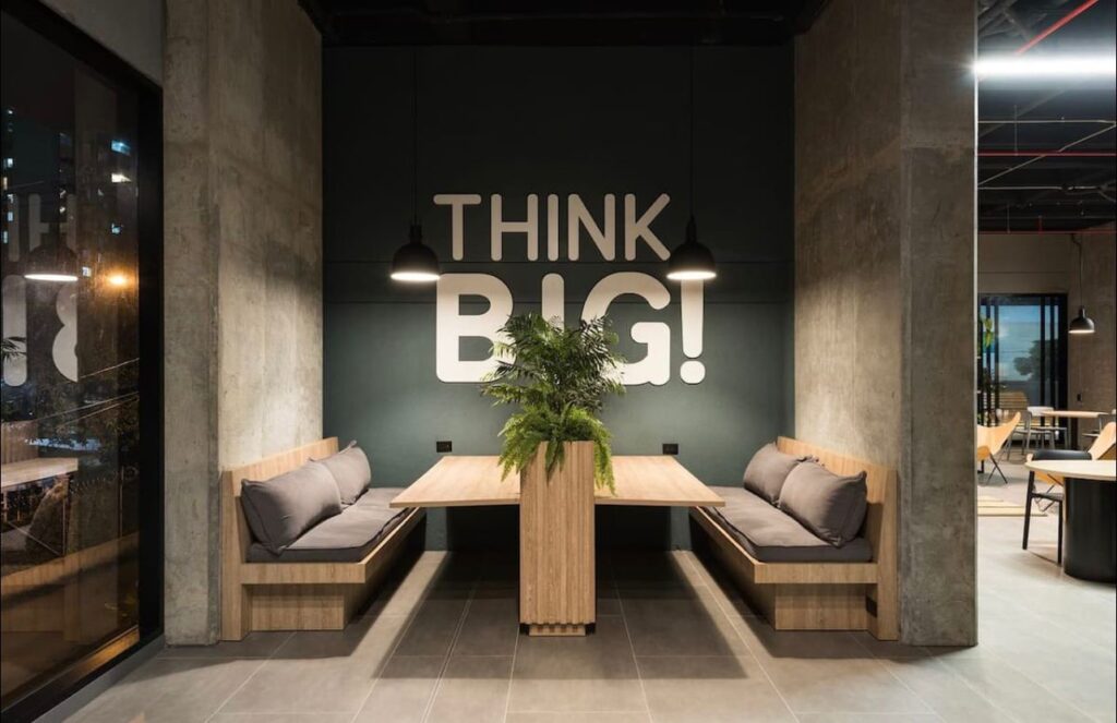 WhatsApp Image 2024-12-05 at 15.33.47 (4)