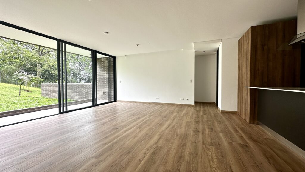 Brand New 3-Bedroom Apartment with Private Patio in Las Palmas (PODIUM)