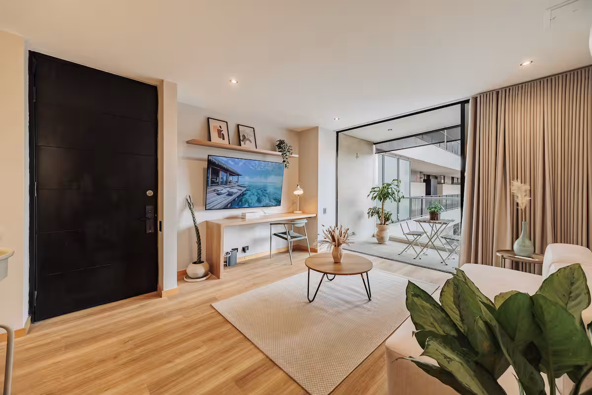 Turnkey 72 m² Airbnb-Ready Apartment for Sale in Provenza, El Poblado